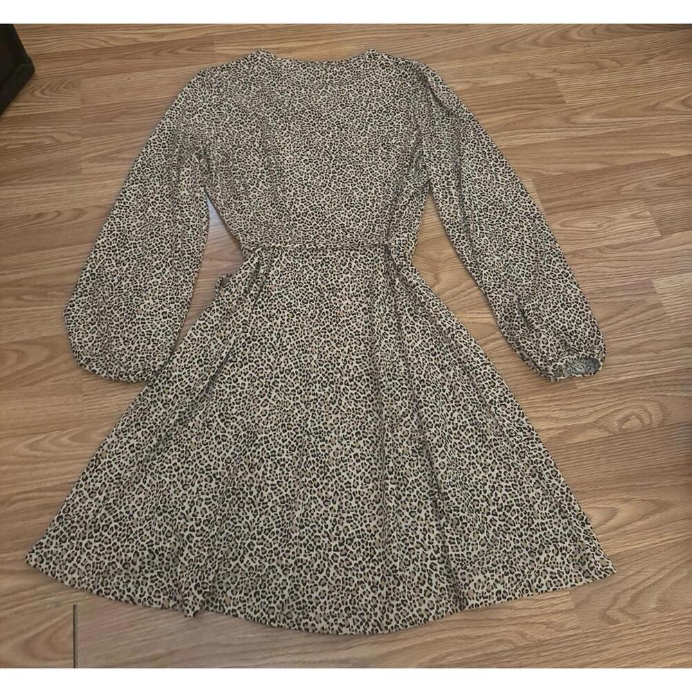 Banana Republic Long Sleeve Leopard Mini Dress Size Medium - Picture 10 of 10